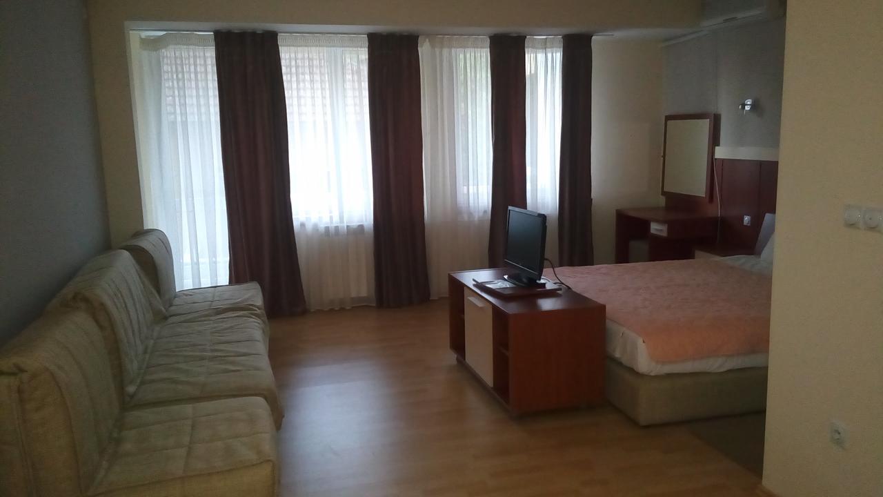 Hotel Makedonija Стар Дойран Екстериор снимка